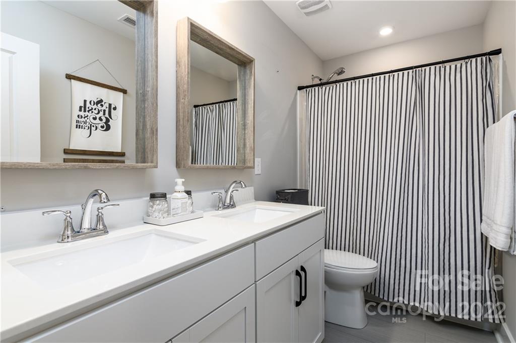 708 Crawfish Drive Fort Mill, SC 29708 - Photo 25 of 43 Gallery Image 25