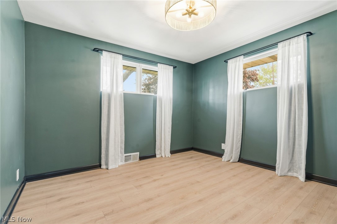 2621 16th Street Northwest Canton, OH 44708 - Photo 17 of 31