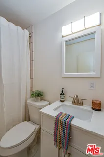 $1,328,000 | 10828 Amigo Avenue, Porter Ranch, CA 91326