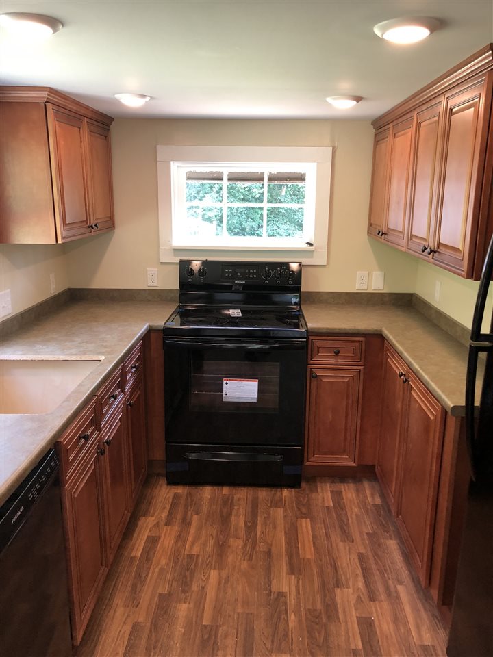 76 Fiddlers Choice Road Northfield, NH 03276 - Photo 4 of 13