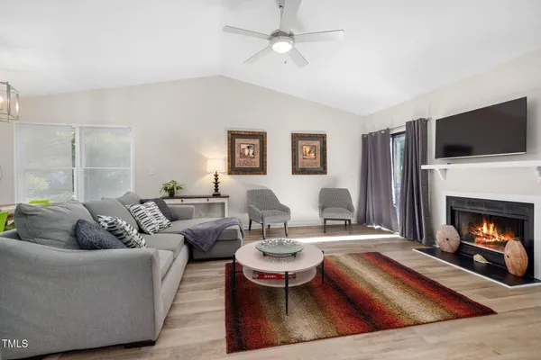 $2,100 | 409 Dickens Drive, Raleigh, NC 27610