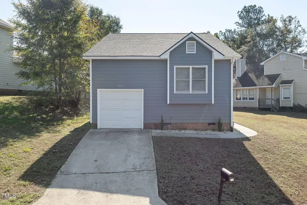 $2,100 | 409 Dickens Drive, Raleigh, NC 27610