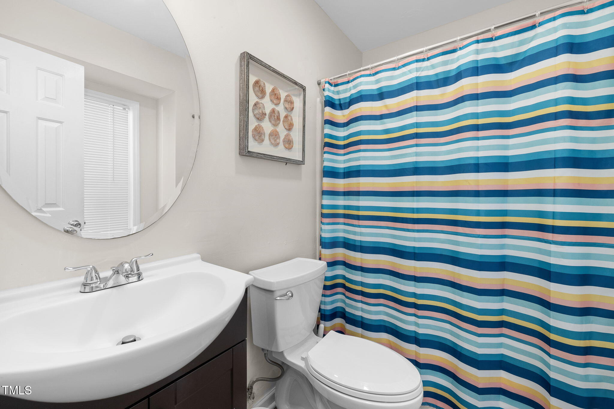 409 Dickens Drive Raleigh, NC 27610 - Photo 9 of 27 11-web-or-mls-7K5A0074 (2)