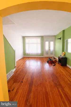 $1,900 | 5124 Catharine Street, Philadelphia, PA 19143