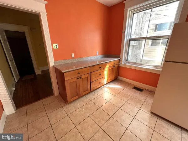 $1,900 | 5124 Catharine Street, Philadelphia, PA 19143