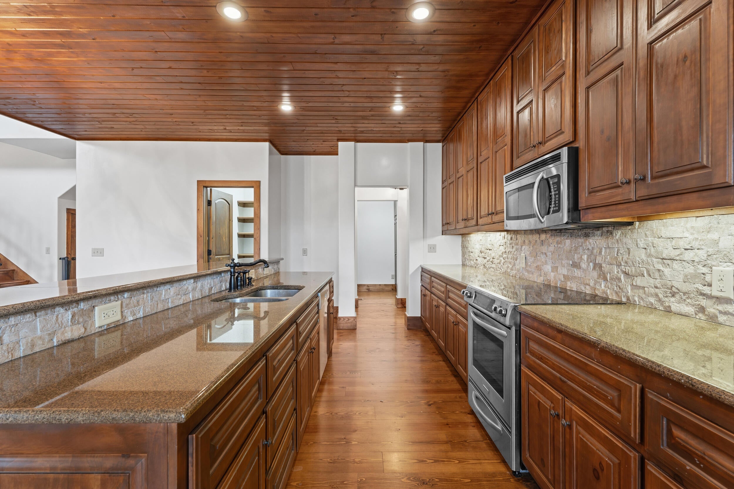 34206 Osprey Road Afton, OK 74331 - Photo 19 of 62 Kitchen