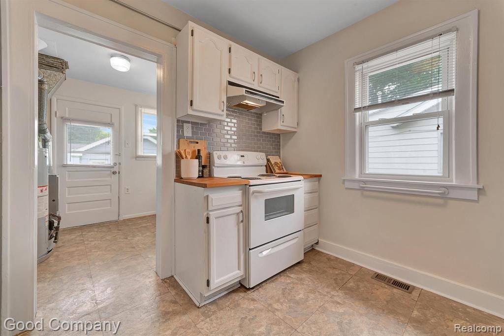 2104 Romeo Street Ferndale, MI 48220 - Photo 10 of 26