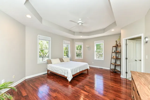 $949,000 | 1055 Bear Cub Drive, Cicero, IN 46034