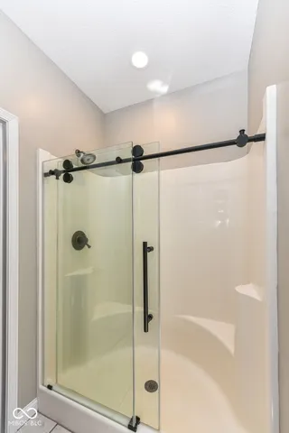 $949,000 | 1055 Bear Cub Drive, Cicero, IN 46034