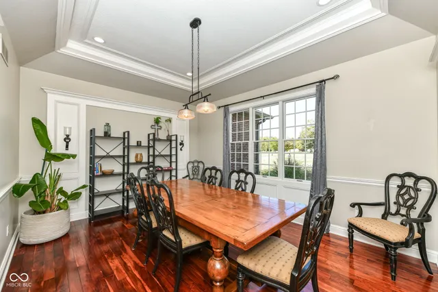 $949,000 | 1055 Bear Cub Drive, Cicero, IN 46034