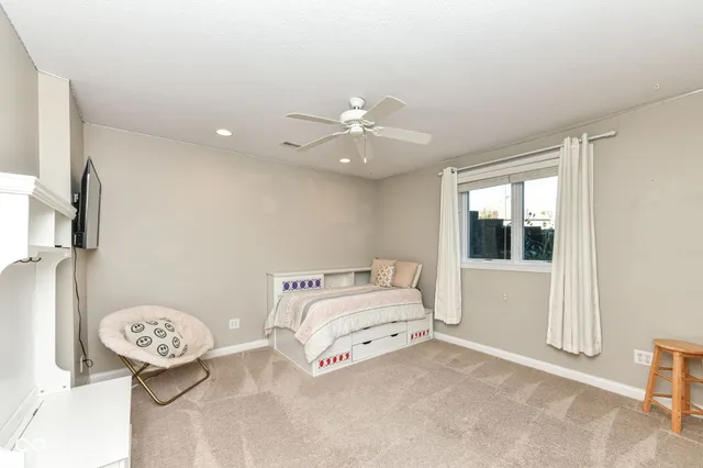 $949,000 | 1055 Bear Cub Drive, Cicero, IN 46034