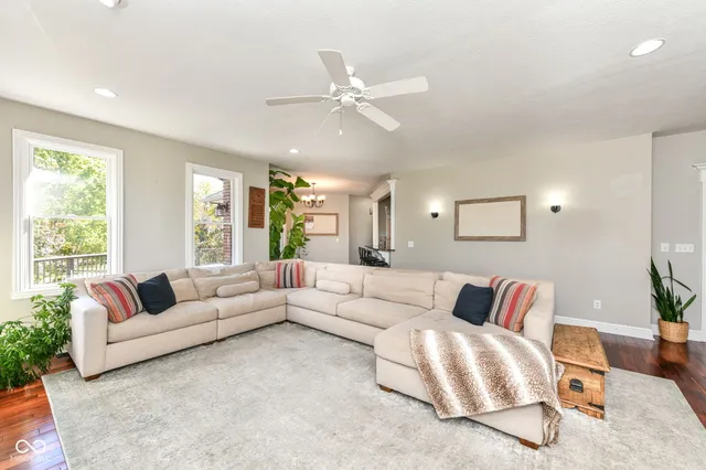 $949,000 | 1055 Bear Cub Drive, Cicero, IN 46034