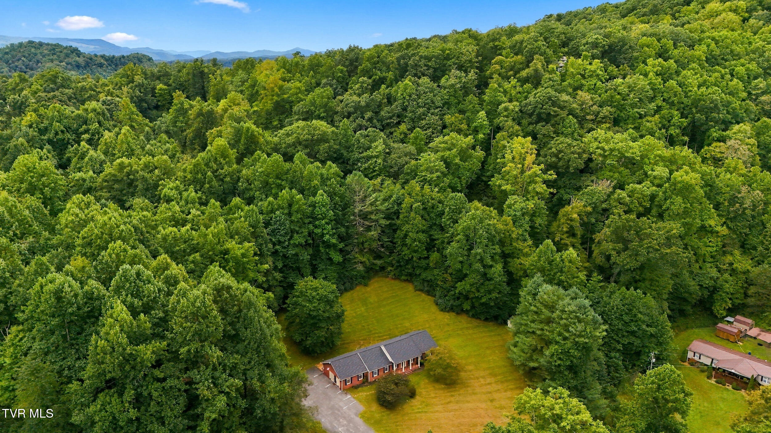 8412 Courtland Road Wise, VA 24293 - Photo 42 of 46 42_8412 courtland rd-06