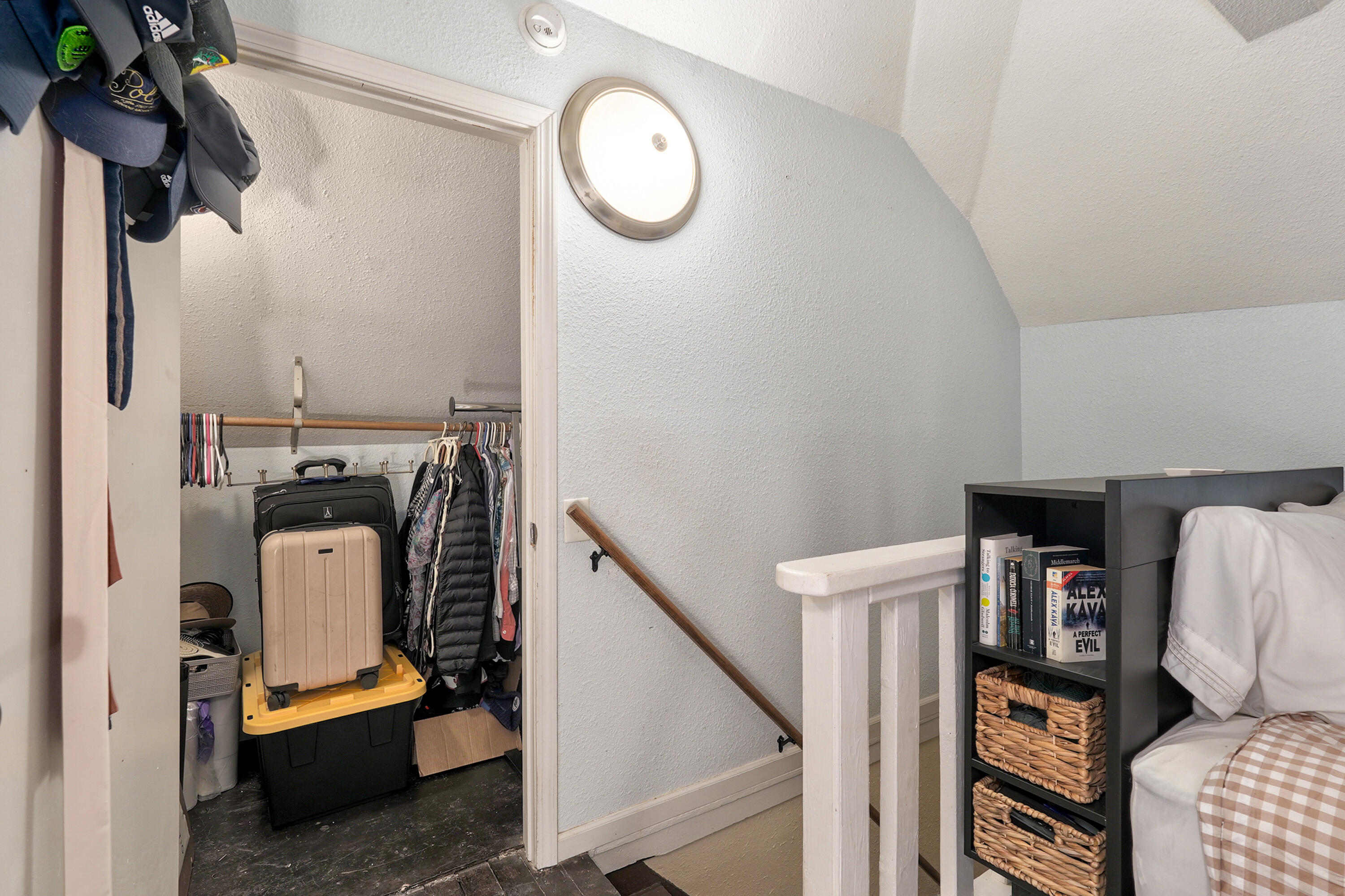 1351 North Summit Avenue Springfield, MO 65802 - Photo 25 of 39 1351 N Summit Ave-28