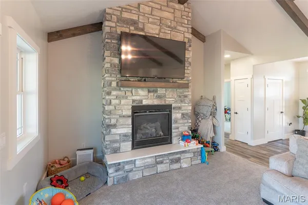 $410,000 | 56900 Patriot Lane, New London, MO 63459