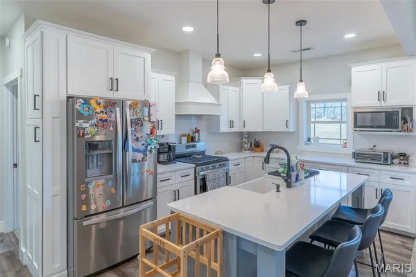 $410,000 | 56900 Patriot Lane, New London, MO 63459