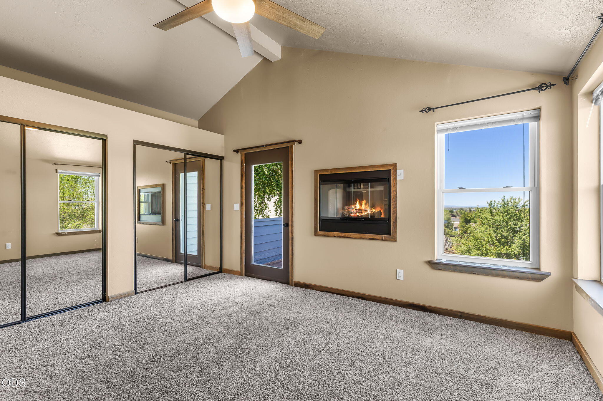 2486 Southwest Valleyview Drive Redmond, OR 97756 - Photo 27 of 55 a view of an empty room with a window