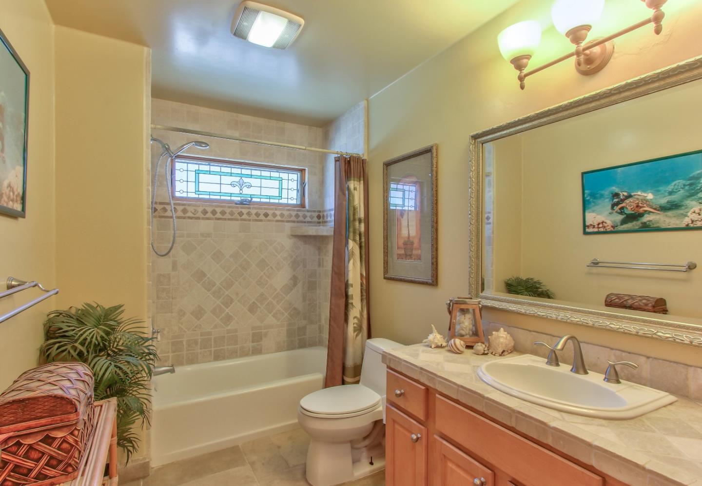 262 San Benancio Road Salinas, CA 93908 - Photo 17 of 47 Gallery Image 17