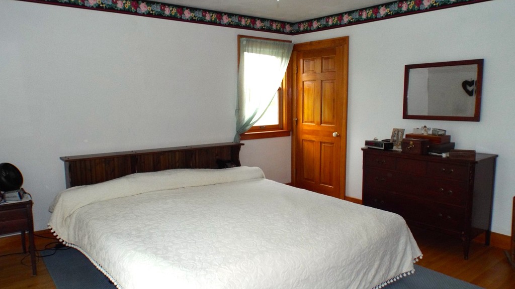 36 Lee Road Deerfield, MA 01373 - Photo 12 of 30 Gallery Image 12