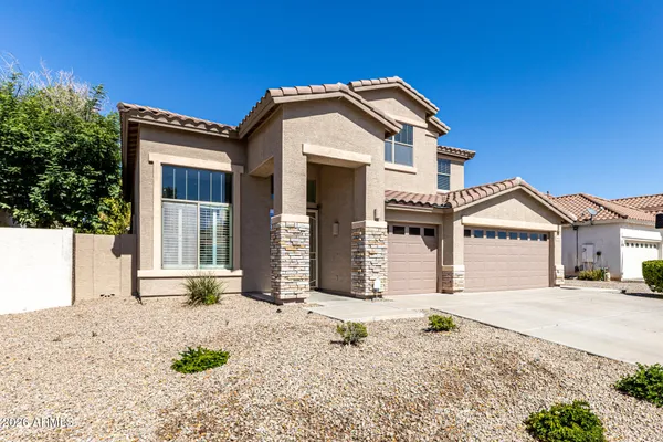 $2,500 | 8760 West Augusta Avenue, Glendale, AZ 85305