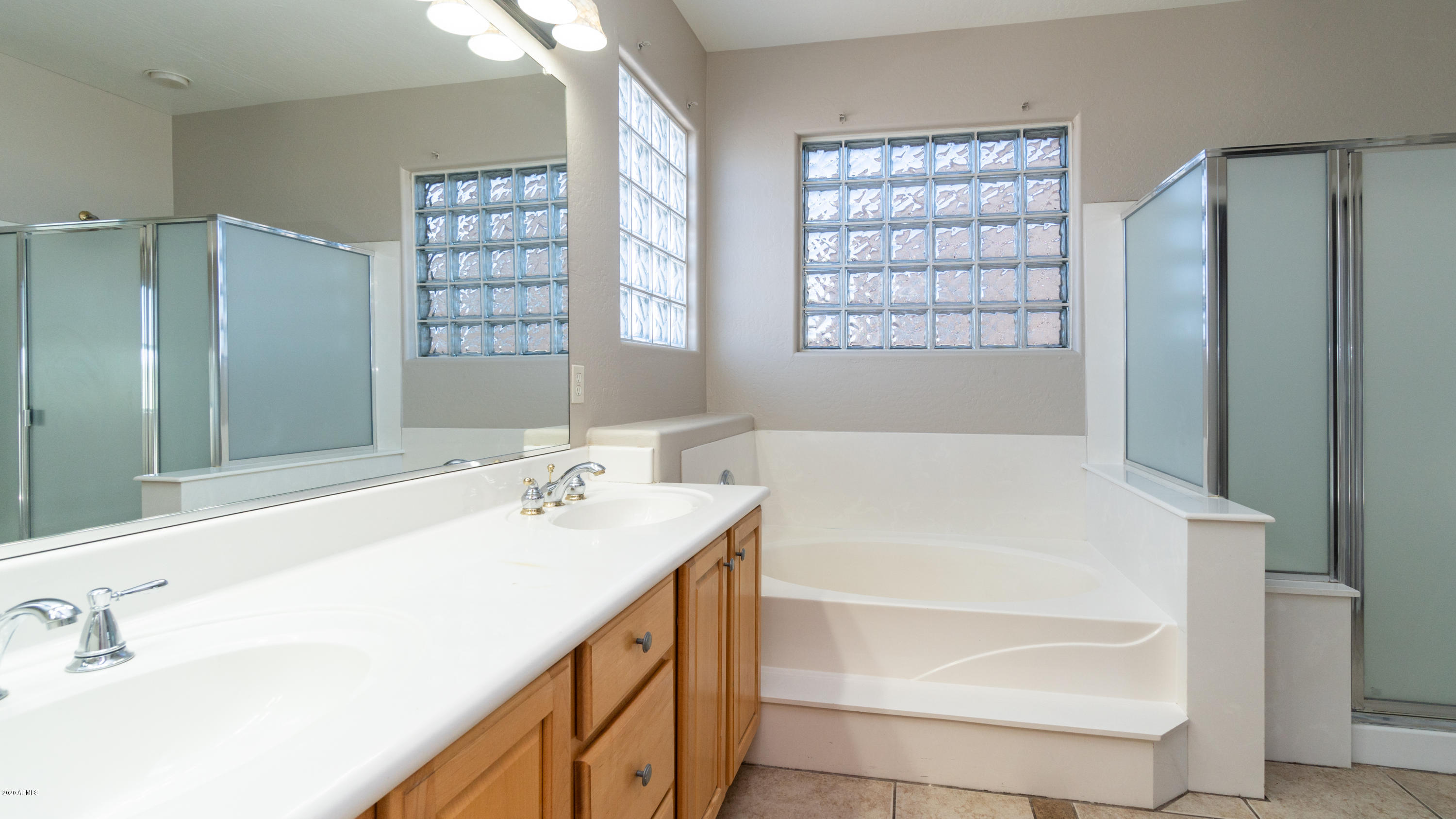 17467 West Rock Ledge Road Goodyear, AZ 85338 - Photo 21 of 32 17467 W ROCK LEDGE RD-21