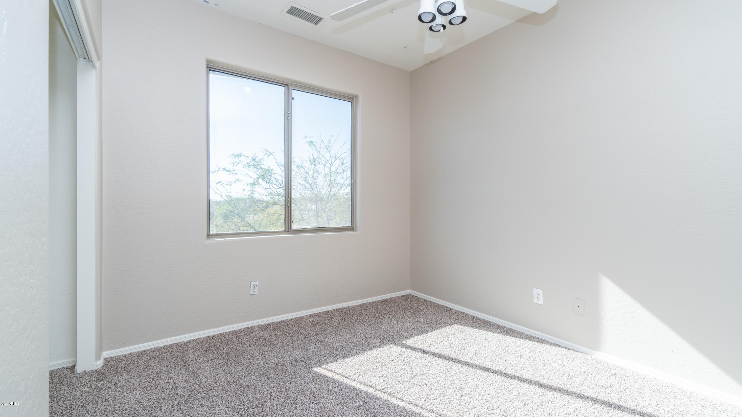 17467 West Rock Ledge Road Goodyear, AZ 85338 - Photo 26 of 32 17467 W ROCK LEDGE RD-26