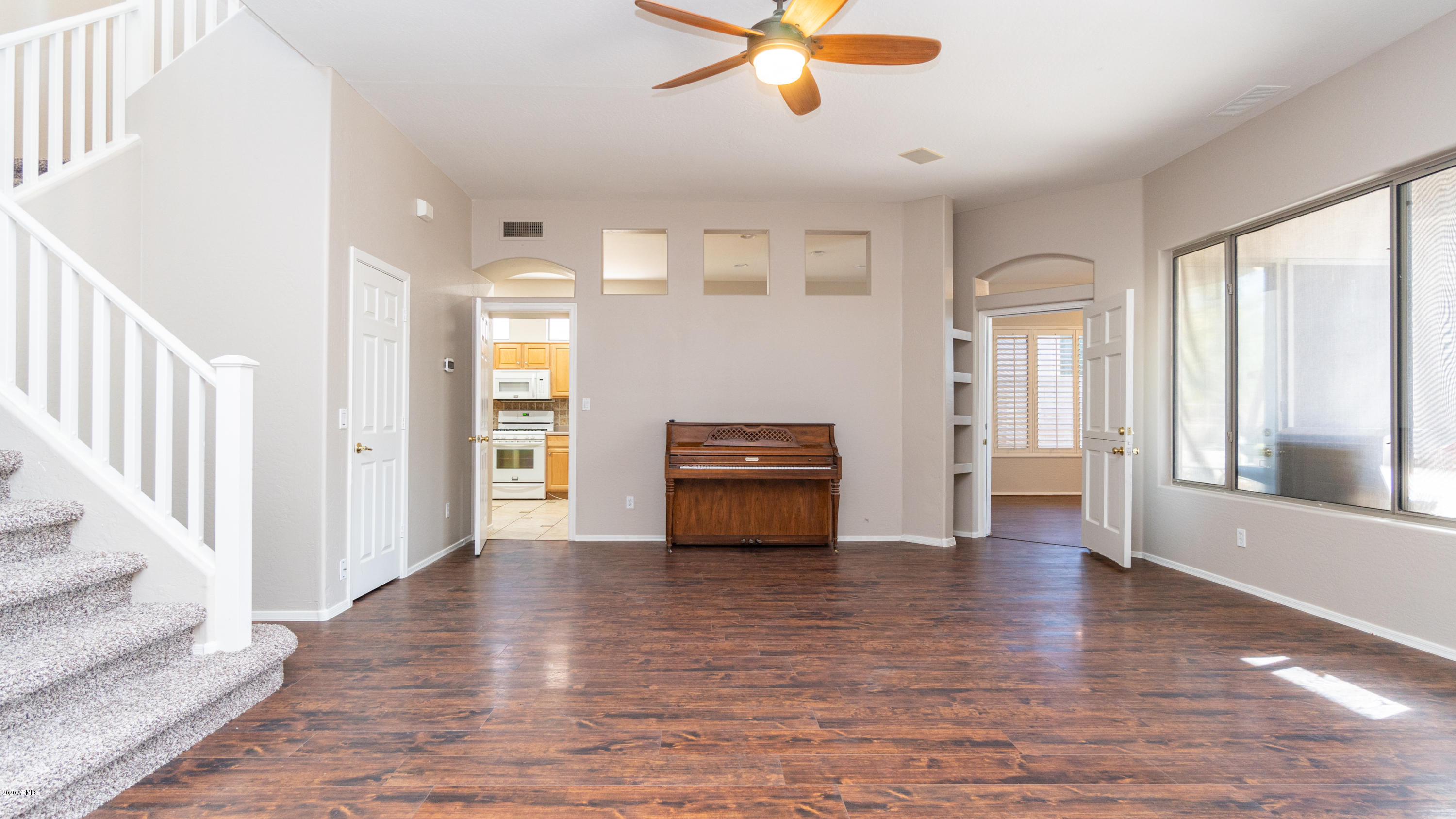17467 West Rock Ledge Road Goodyear, AZ 85338 - Photo 5 of 32 17467 W ROCK LEDGE RD-5
