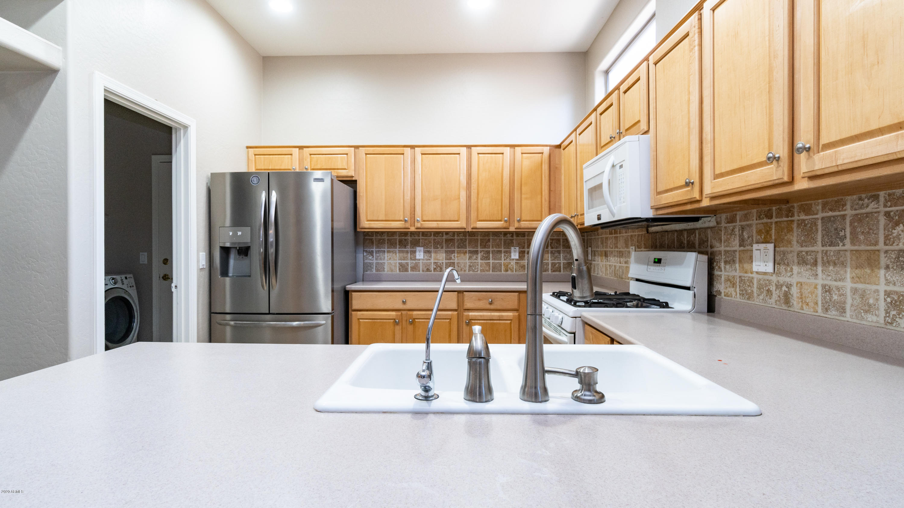 17467 West Rock Ledge Road Goodyear, AZ 85338 - Photo 9 of 32 17467 W ROCK LEDGE RD-9