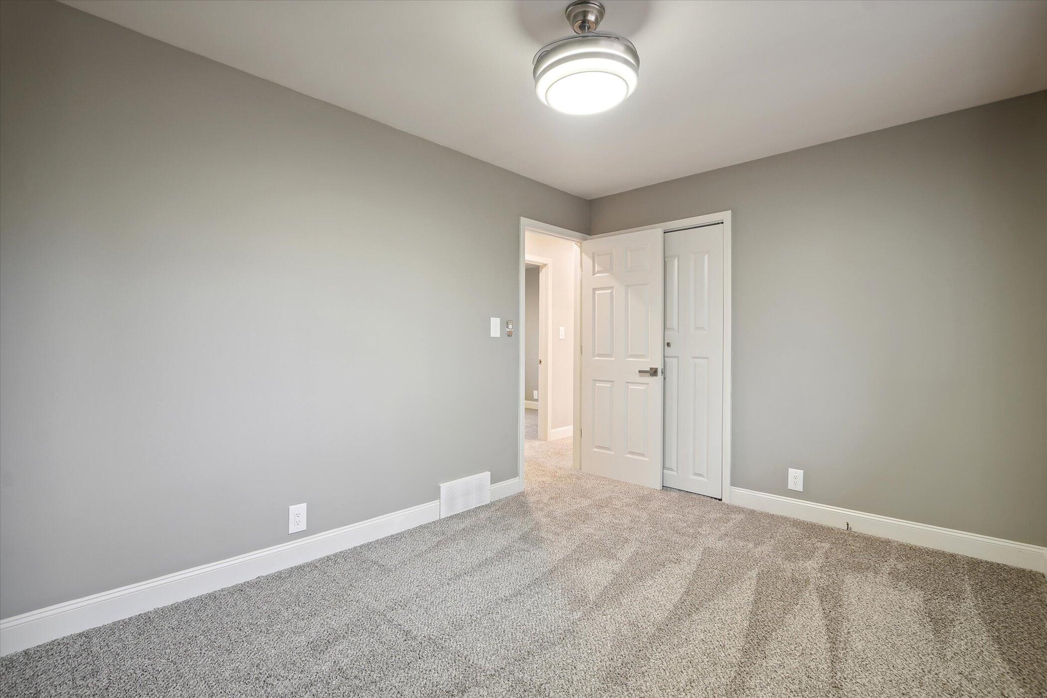571 Christopher Road Jackson, MI 49203 - Photo 25 of 35 25-571-Christopher-Rd-Jackson-MI-49203-W