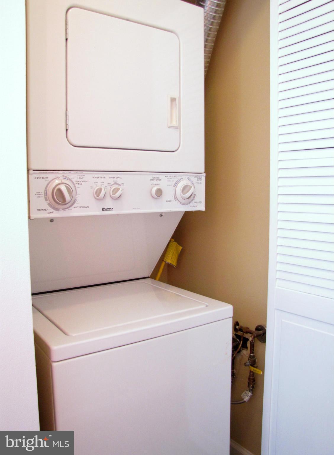 2053 Royal Fern Court, Unit 2B Reston, VA 20191 - Photo 17 of 18 Interior (General)
