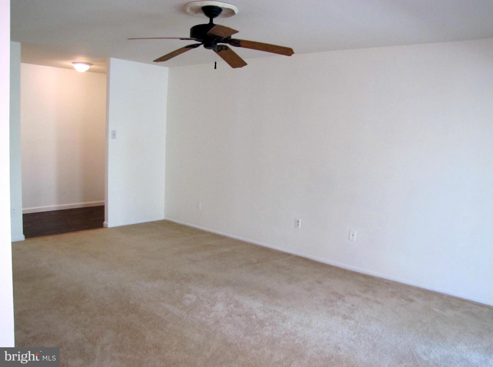 2053 Royal Fern Court, Unit 2B Reston, VA 20191 - Photo 5 of 18 Living Room