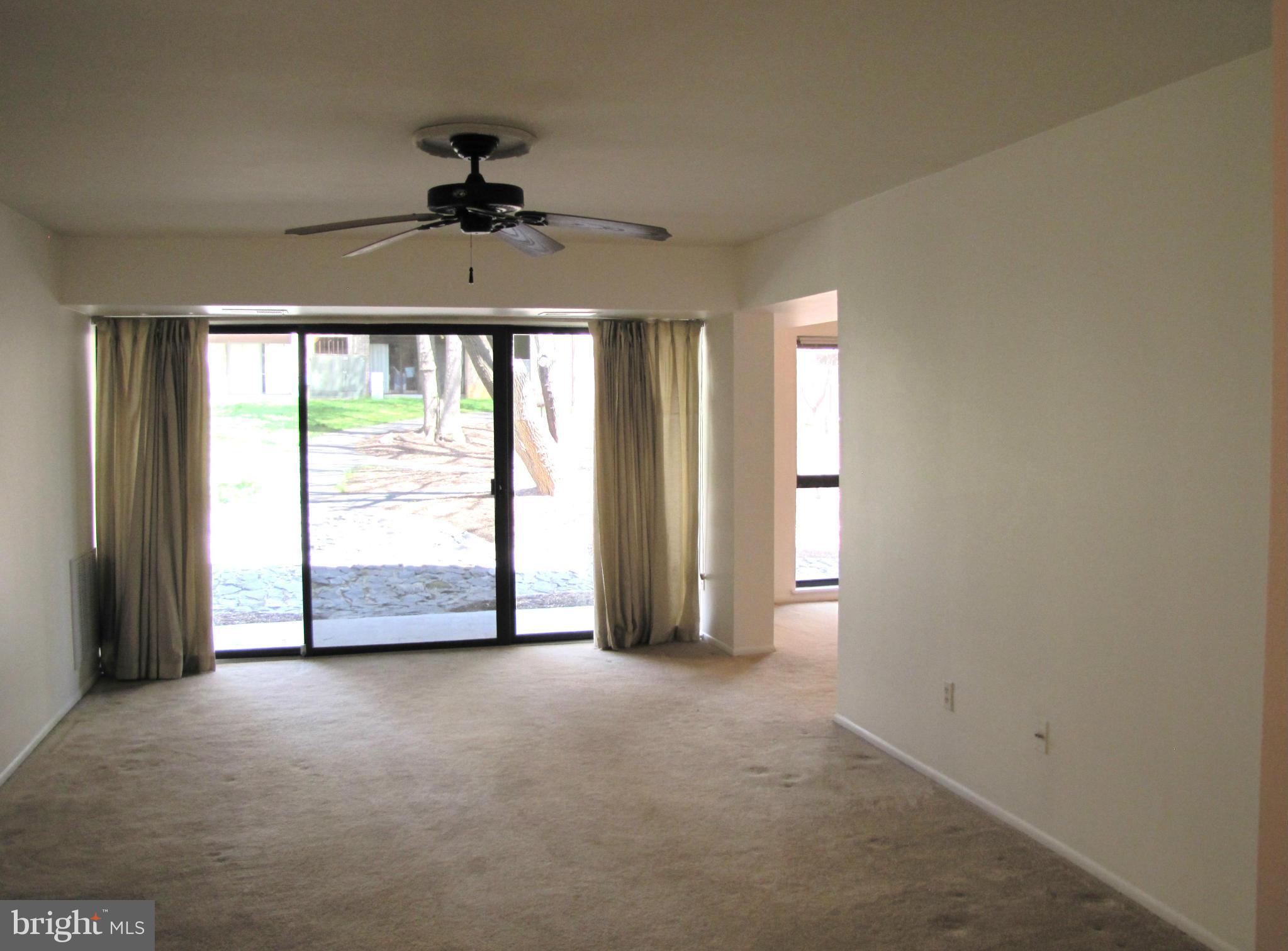 2053 Royal Fern Court, Unit 2B Reston, VA 20191 - Photo 6 of 18 Living Room