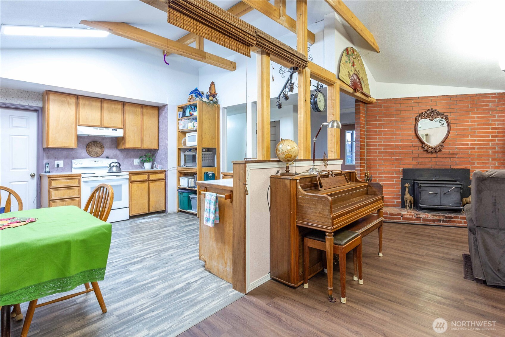 12517 Markwood Road Burlington, WA 98233 - Photo 9 of 30 Gallery Image 9