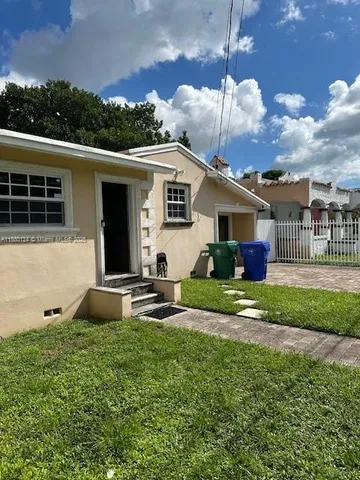 $3,000 | 1619 Northwest 52nd Street, Unit 1, Miami, FL 33142