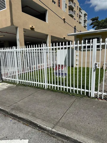 $3,000 | 1619 Northwest 52nd Street, Unit 1, Miami, FL 33142