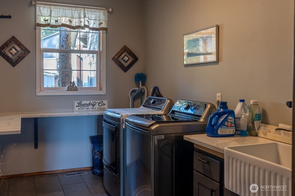 7516 Skinner Road Granite Falls, WA 98252 - Photo 17 of 40