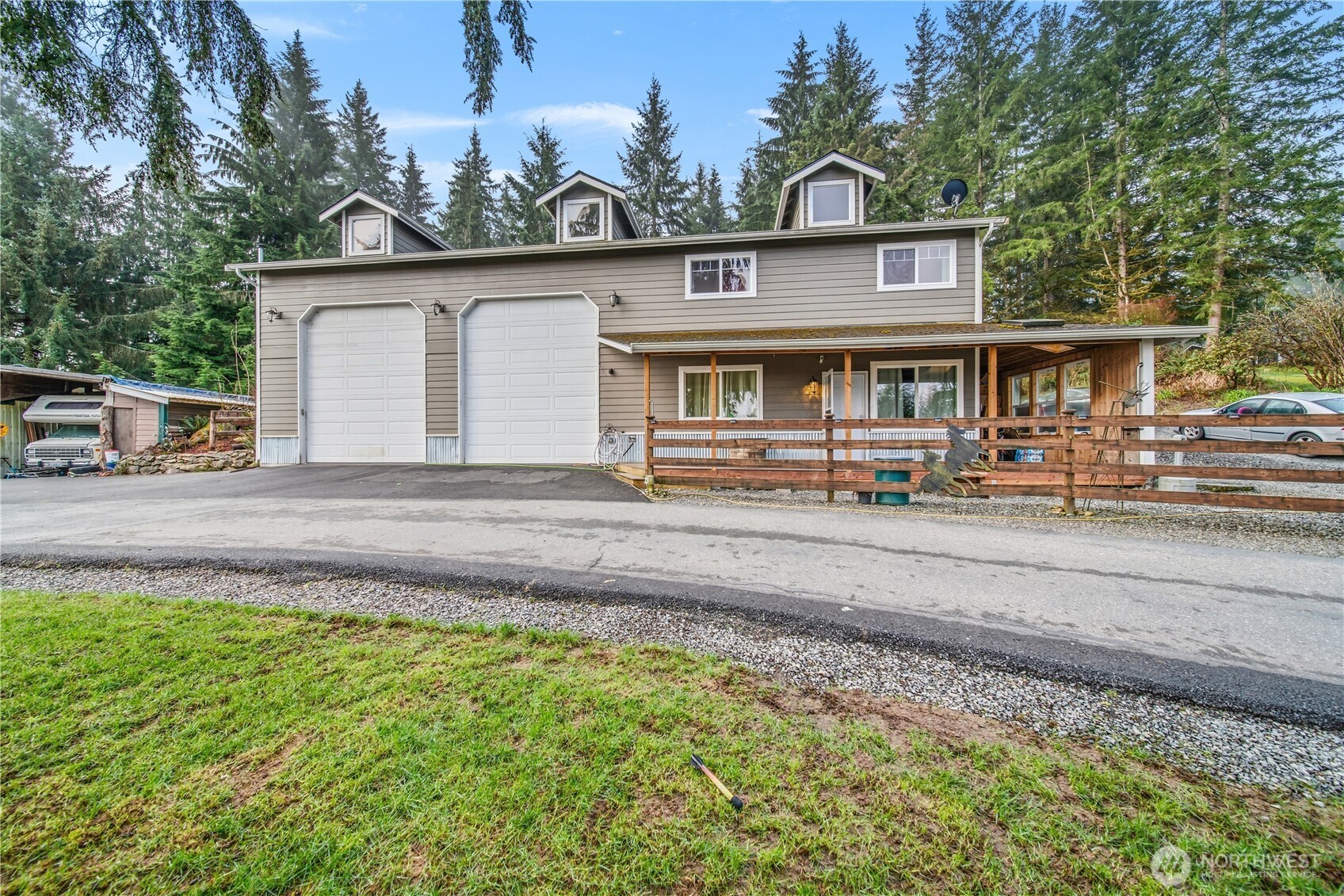 7516 Skinner Road Granite Falls, WA 98252 - Photo 21 of 40 front view of a house with a porch