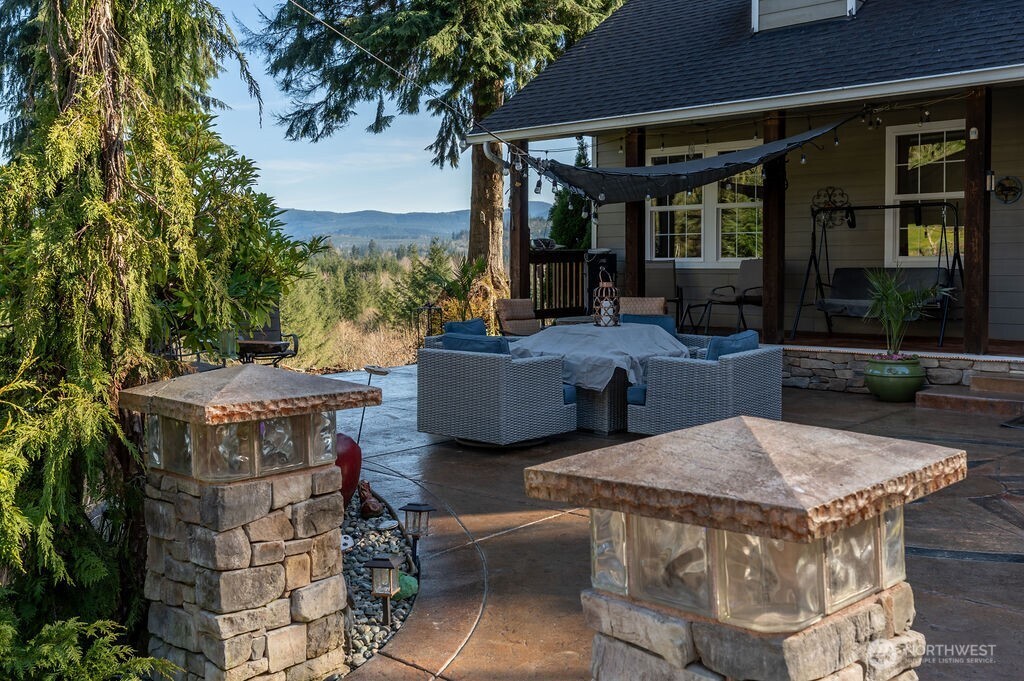 7516 Skinner Road Granite Falls, WA 98252 - Photo 3 of 40