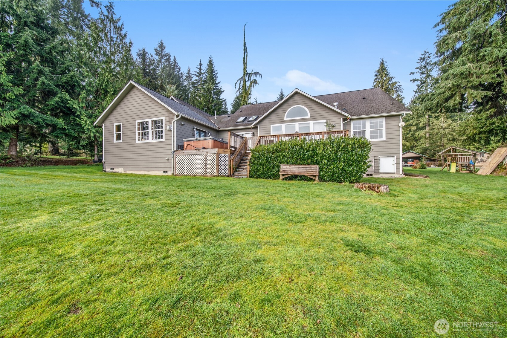 7516 Skinner Road Granite Falls, WA 98252 - Photo 37 of 40 a front view of a house with a yard