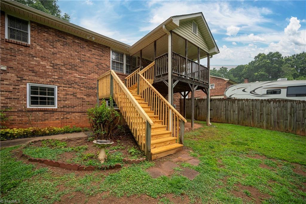 195 Barons Road Clemmons, NC 27012 - Photo 8 of 43 Gallery Image 8