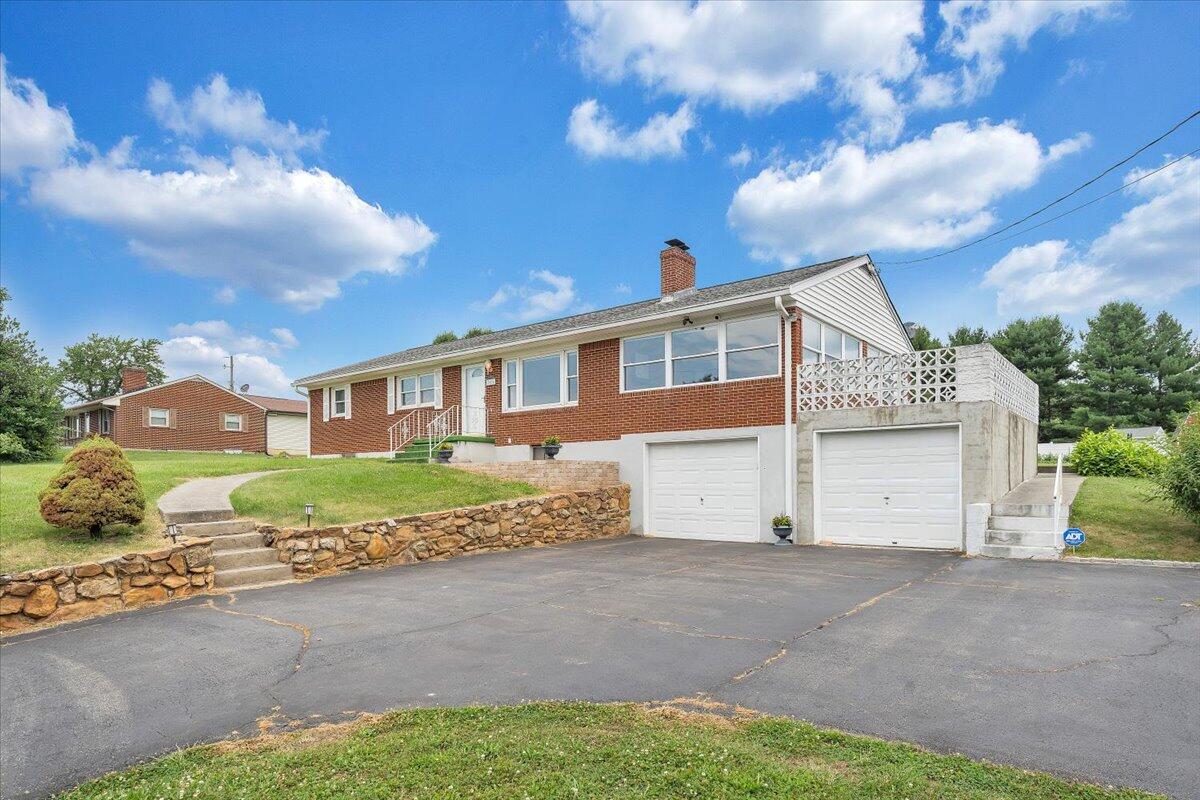 2524 Feather Road Vinton, VA 24179 - Photo 42 of 45 45-MIB00258