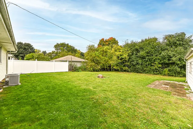 $290,000 | 6206 West Fairlane Avenue, Brown Deer, WI 53223