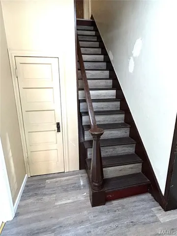 $269,999 | 208 South Charles Street, Belleville, IL 62220