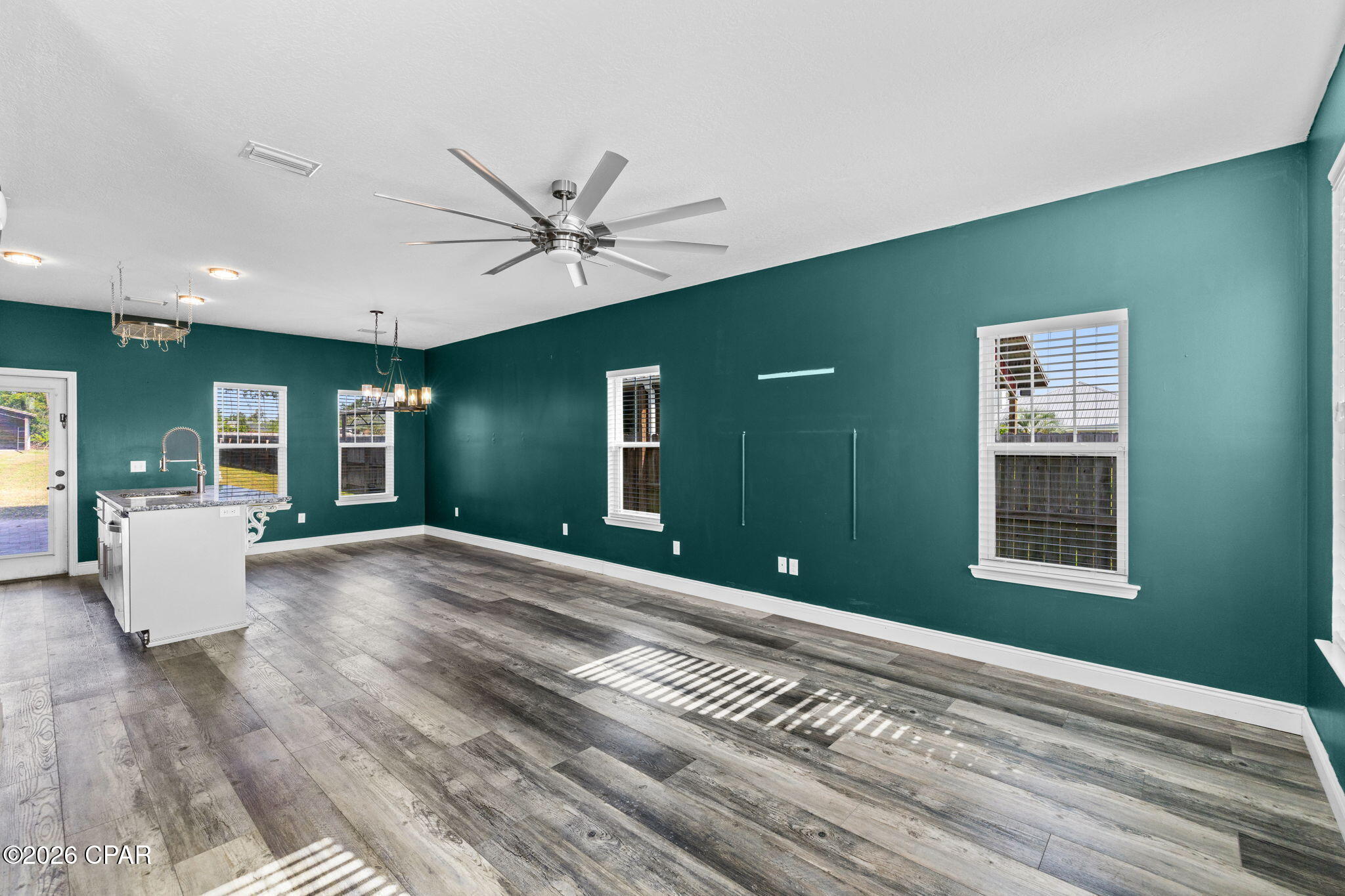 5423 Debi Road Panama City, FL 32404 - Photo 4 of 43