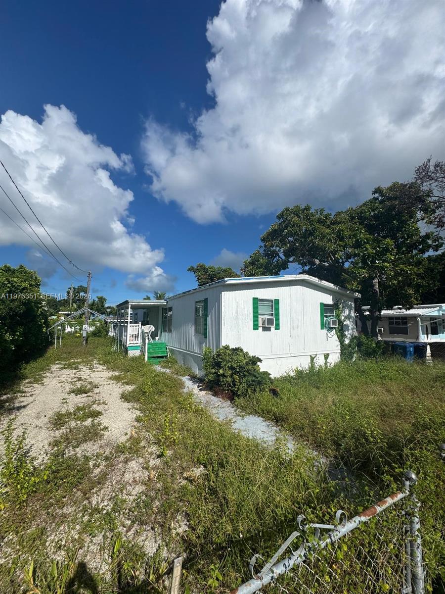 13 Judy Place Key Largo, FL 33037 - Photo 6 of 8