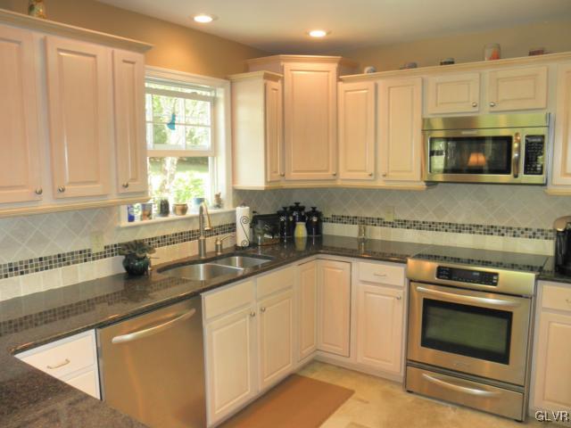 7998 Carpet Road New Tripoli, PA 18066 - Photo 8 of 39 Gallery Image 8
