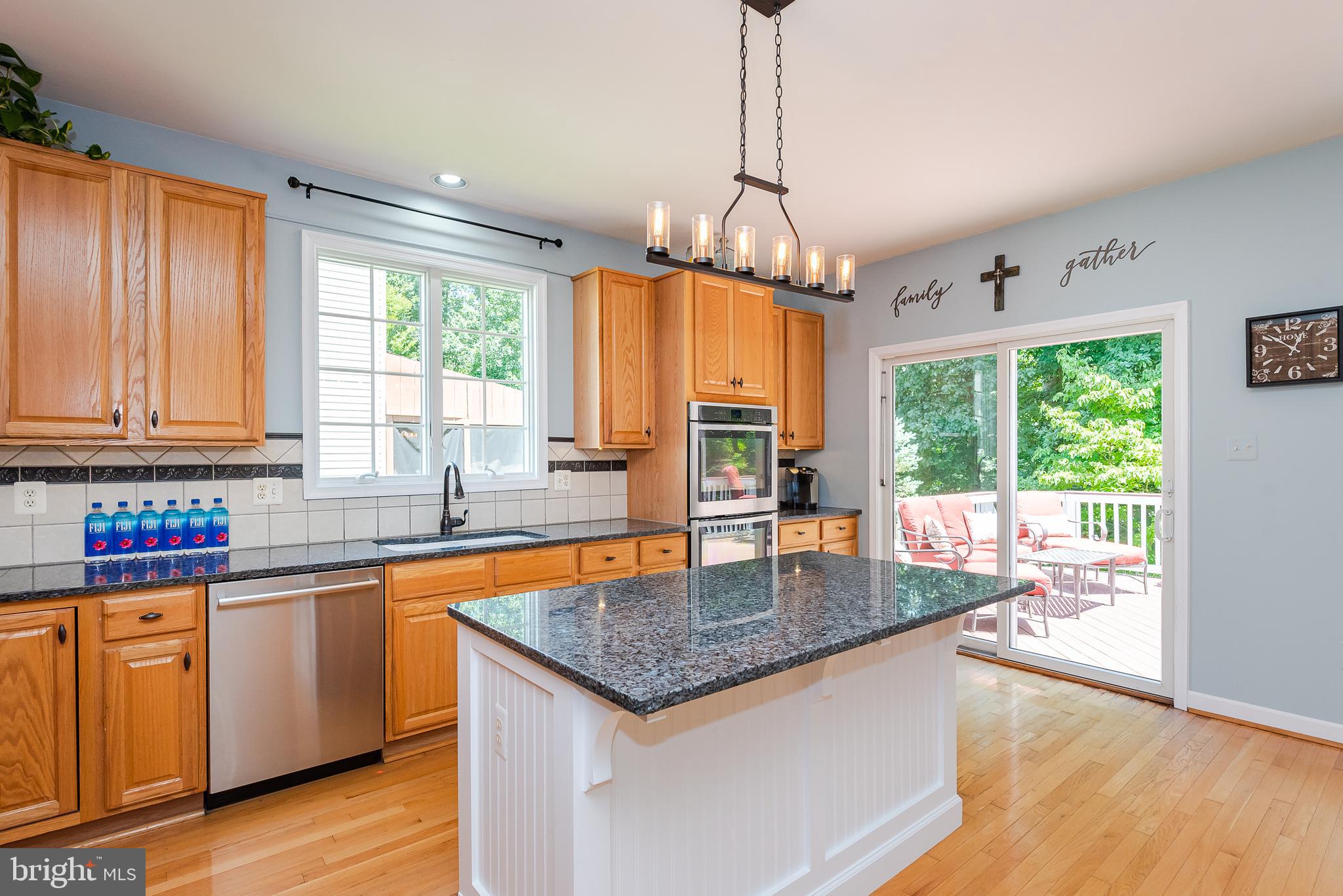 2735 Dunleer Road Ellicott City, MD 21042 - Photo 17 of 45 Kitchen