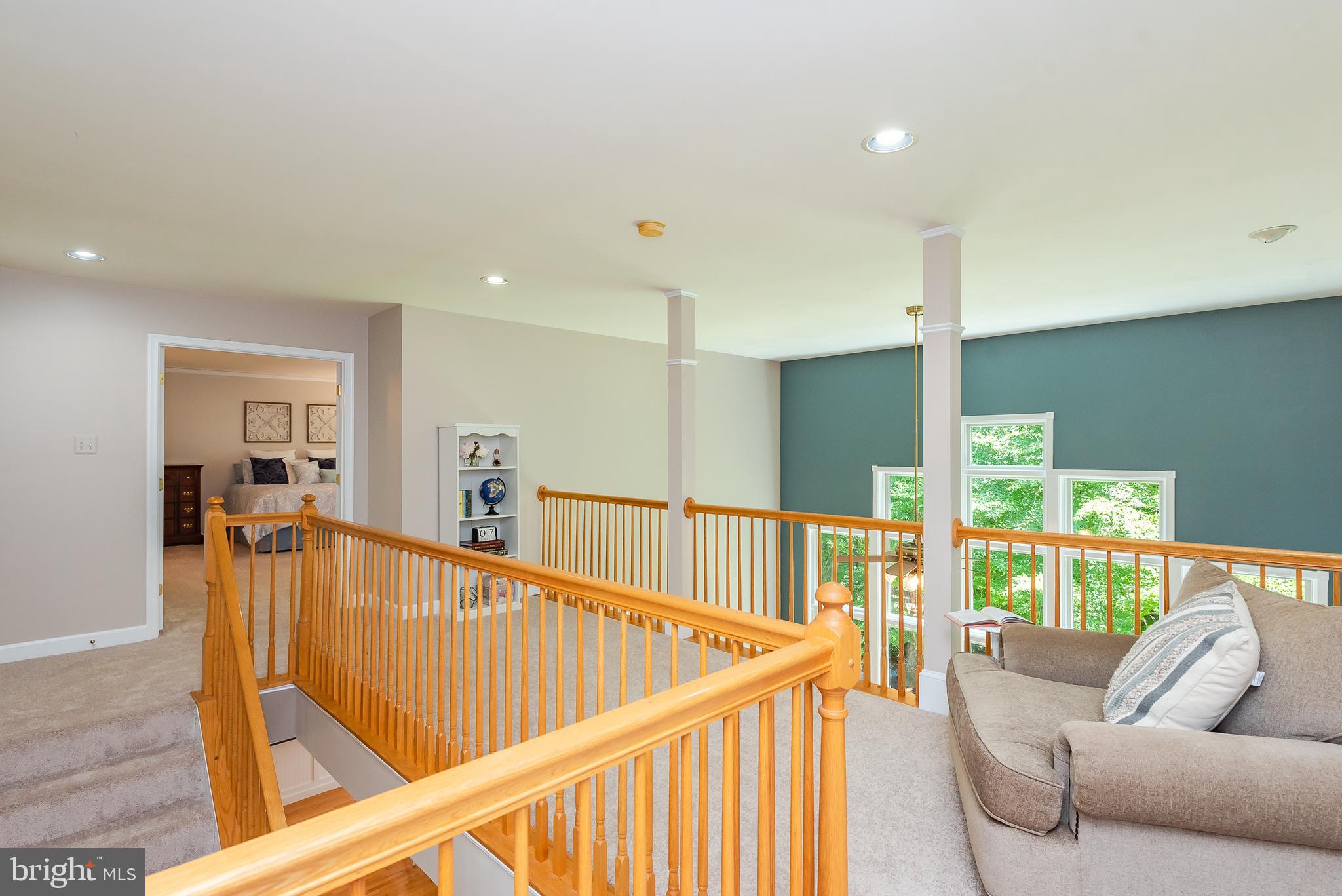 2735 Dunleer Road Ellicott City, MD 21042 - Photo 23 of 45 Landing