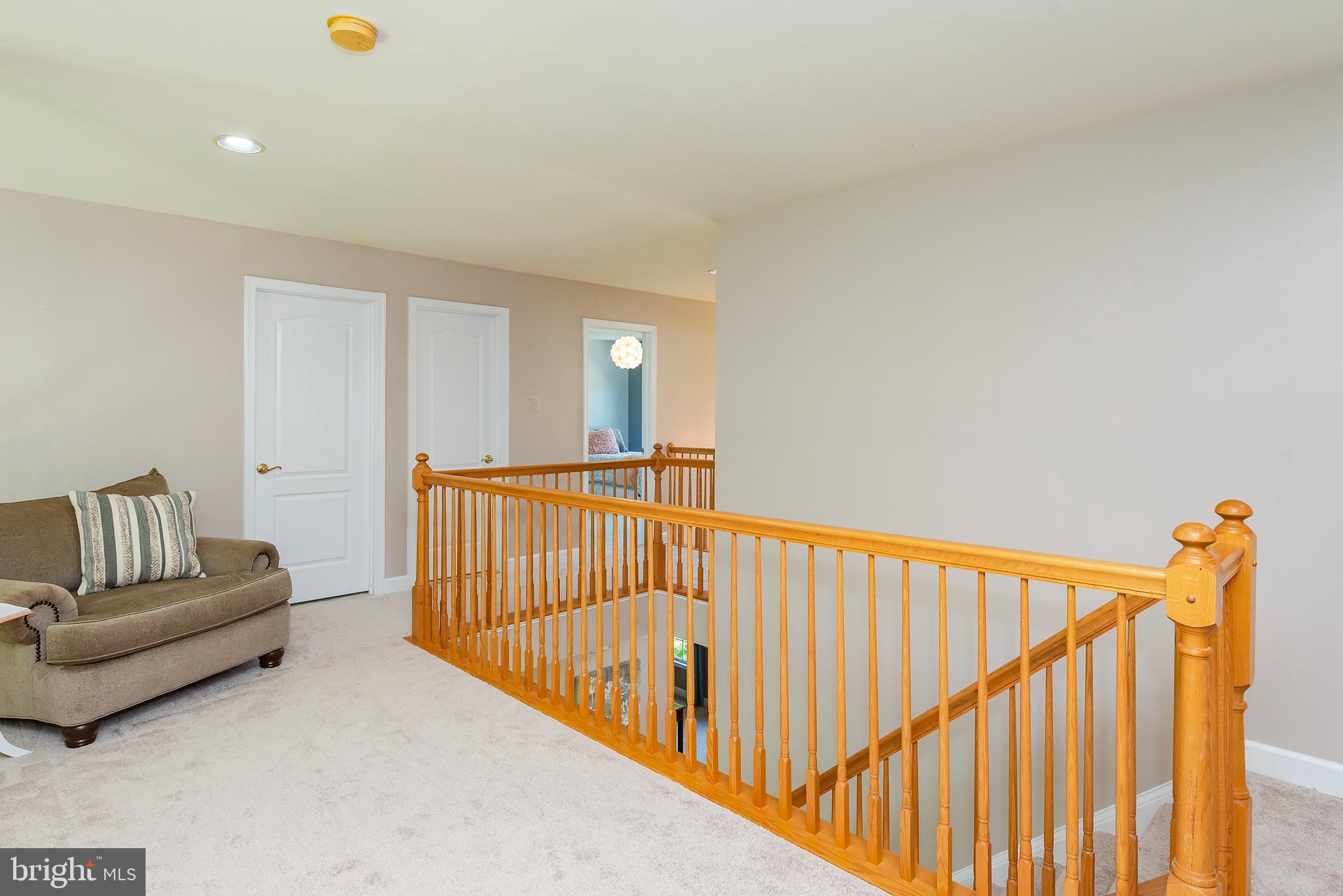 2735 Dunleer Road Ellicott City, MD 21042 - Photo 24 of 45 Landing