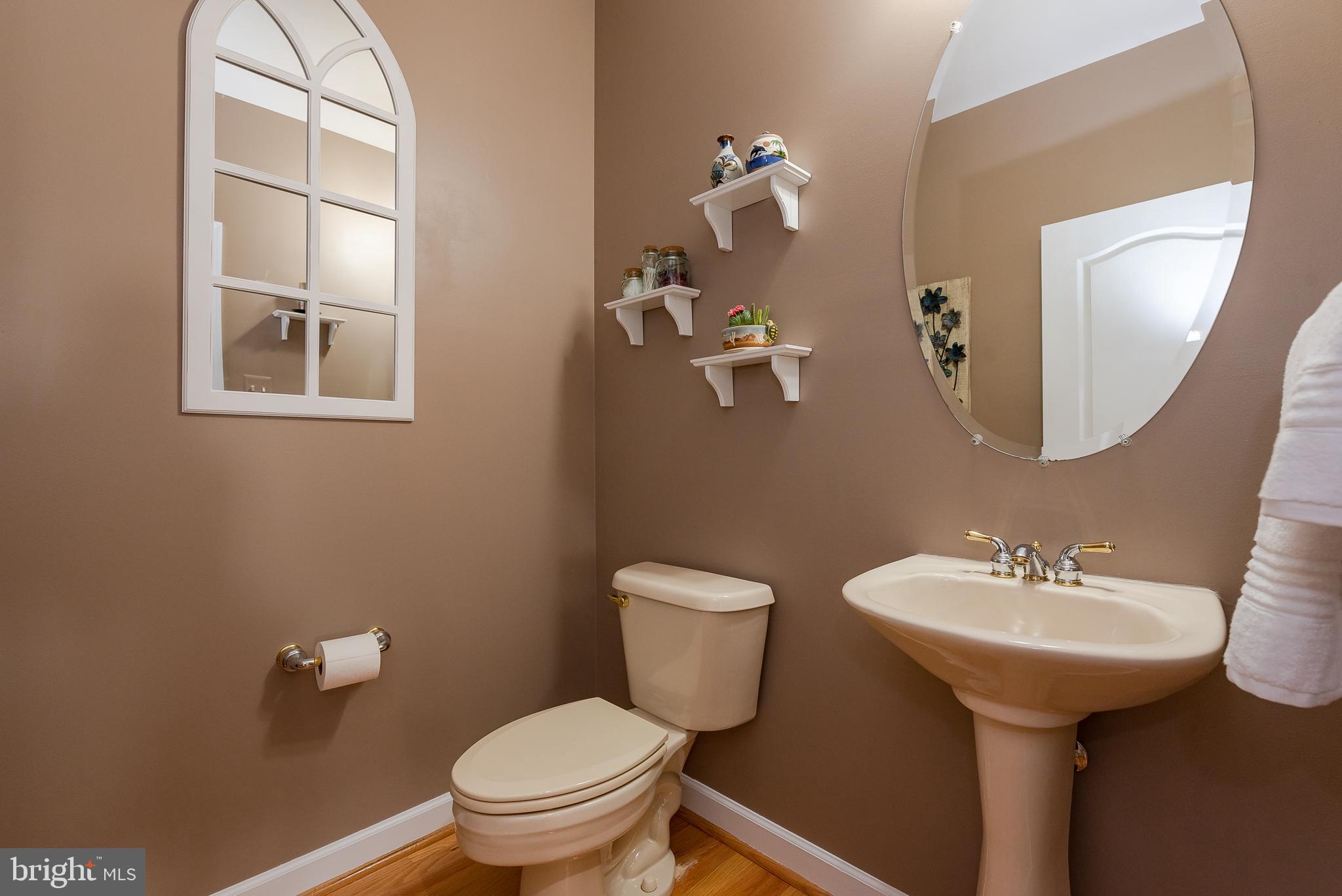 2735 Dunleer Road Ellicott City, MD 21042 - Photo 10 of 45 Powder Room